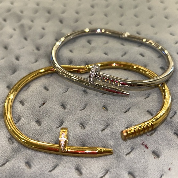 Beautiful Nail Cubic Zirconia Accented Bracelet-Select Gold or Silver-Boutique - Picture 11 of 11